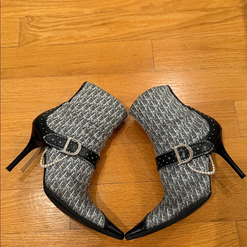 Authentic Dior Black and Gray Heeled Boots
